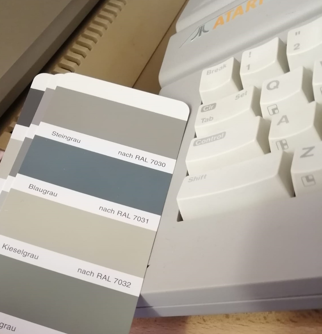 ATARI130XE-Grau.jpg